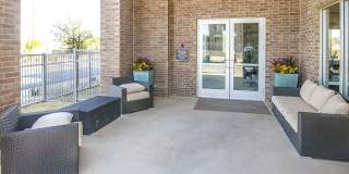 Anatole on Briarwood Gallery 24