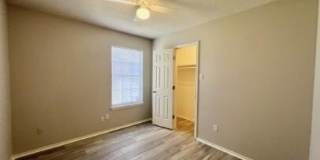 222 Grover Avenue Gallery 1