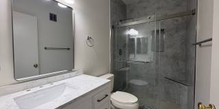 Updated 3 BR Condo at The Enclave in Redwood Oaks Updated 3 BR Condo at The Enclave in Redwood Oaks Gallery 11