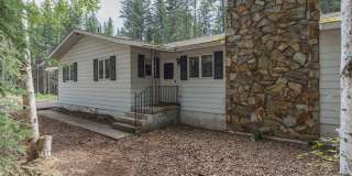 Vintage Charm Meets Modern Comfort in Fairbanks! Gallery 32