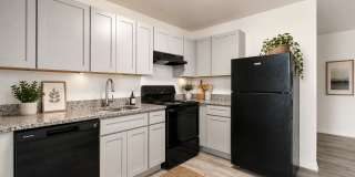 Seven Springs Apartments Gallery 54