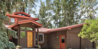 1375 Snowbunny Lane Gallery 1