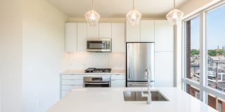 The Lofts at Kendall Square Gallery 30