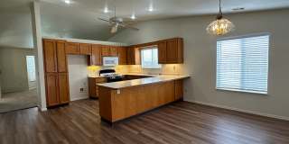 4 BED 2 BATH HOME IN THE RAVENWOOD SUBDIVISION Gallery 5