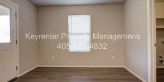 Beautiful 3-Bedroom Home with Easy Access to I-35 & I-240 Gallery 13