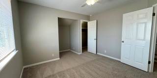 Bright home with big windows & open floorplan available in Circle C Ranch! Gallery 31