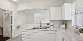 Kensington Park Apartment Homes Gallery 6