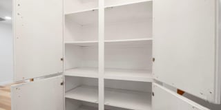 1320-1330 S Juniper Street Gallery 21