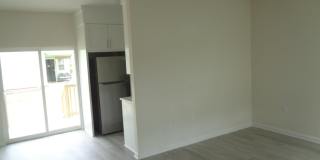 1202 W 11 Street Gallery 9