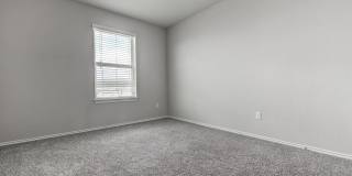 Beautiful 3 bedroom, 2.5 bath energy efficient home in the desirable Verona community! Gallery 24