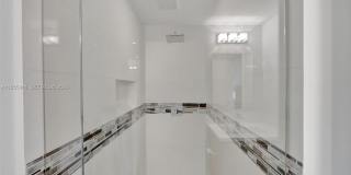 516 SE 1st Cir Gallery 11