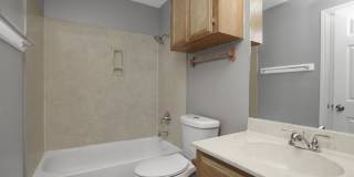 1918 Angus Street -3 Gallery 14