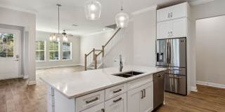 Harborview Townhouse Gallery 19