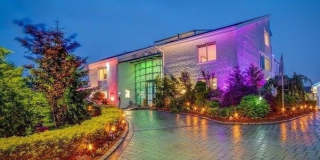 215-40 27th Avenue Gallery 16