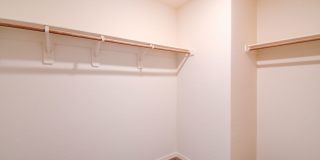 Spacious, Stylish & Move-In Ready Gallery 11