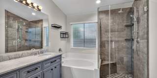 MOVE-IN READY SINGLE STORY 3-BEDROOM HOME IN LAS VEGAS! Gallery 18
