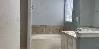 Beautiful 2 Story w/Finished Basement in Dublin North! Gallery 11