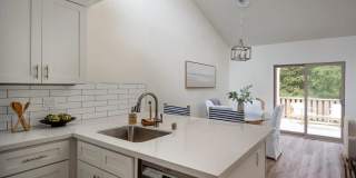 95 Montsalas Dr Gallery 5