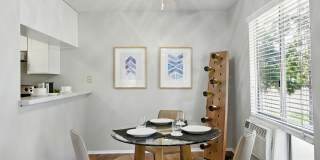 The Grove Luxury Apartments Gallery 4