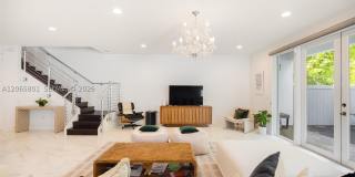 2938 Catalina St Gallery 5