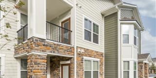 Verso Luxury Apartments Gallery 22