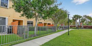 10457 Wellington Parc Drive Gallery 46