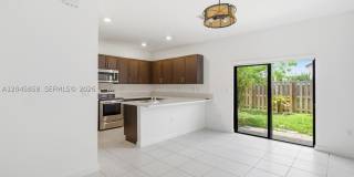 11833 SW 245th Ter Gallery 9