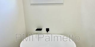1121 Zeigler Street Gallery 19