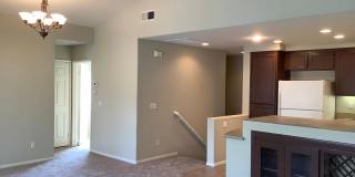 2 Bedroom Townhome in the Canterra Community of Scripps Ranch Gallery 3