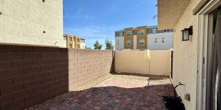 Modern Townhome Near Lone Mountain | Gated & Pool Gallery 34