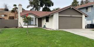 39513 Oak Cliff Drive Gallery 1