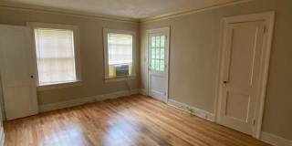 329-A Cloverdale Road Gallery 5