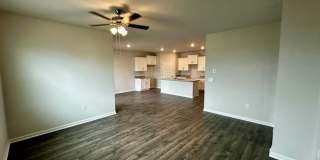 Spacious 4BR House in Grovetown Gallery 1
