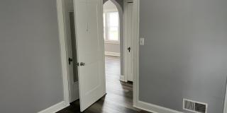 1919 Kensington Road - Lower Gallery 10