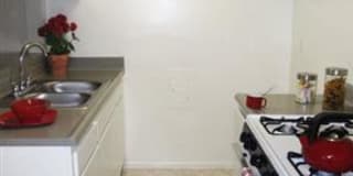 The Madrid Apartments Gallery 6