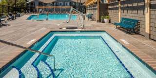 Creekside Apartments Gallery 16