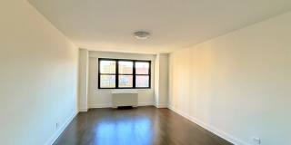 142 E 16th St Gallery 3