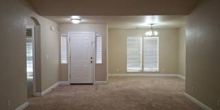 Central Roseville Single Story, 3 Bedroom, 2 Bath, 2 Car Garage Close to schools & Shopping Gallery 14