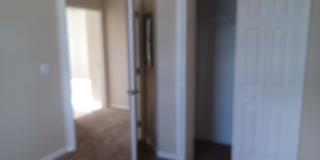 3/2 Condo in gated community off Colonial Blvd Gallery 16