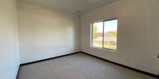 Close to Micron, 3 Bedroom 3 bath w/ a Million Dollar View! Gallery 76
