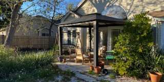 Florida living at its finest with the 2 bedrooms and 2 bathrooms plus a flex room home! Gallery 25