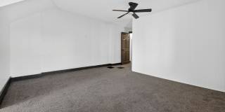 Charming 2BR Townhome in Saint Louis Gallery 7