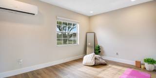 The Juliette Gallery 6