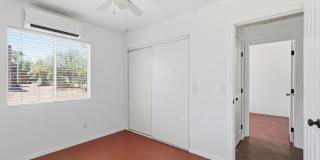1226 E. Elm St. Gallery 7