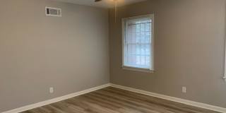 Now Leasing: First Month Free & No Deposit! Two Bedroom Duplex Apartment Near Southside/516 Now Leasing: First Month Free & No Deposit! Two Bedroom Duplex Apartment Near Southside/516 Gallery 13