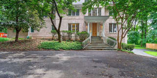 8309 OLD SEVEN LOCKS Road Gallery 3