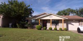 Fantastic house on the eastside of Lawton Gallery 1