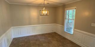 Live at the Center of Modern Conveniences & Entertainment.(500.00 off first full months rent) Live at the Center of Modern Conveniences & Entertainment.(500.00 off first full months rent) Gallery 5
