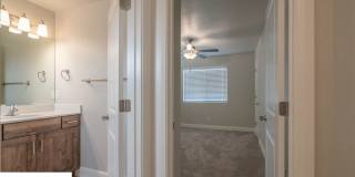 Spacious 4 Bedroom Townhome in Hurricane Heights! Gallery 55