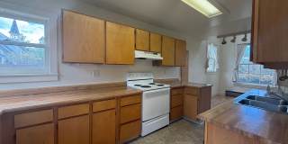 Airy two bedroom apartment in Railroad District | Available Now Gallery 7